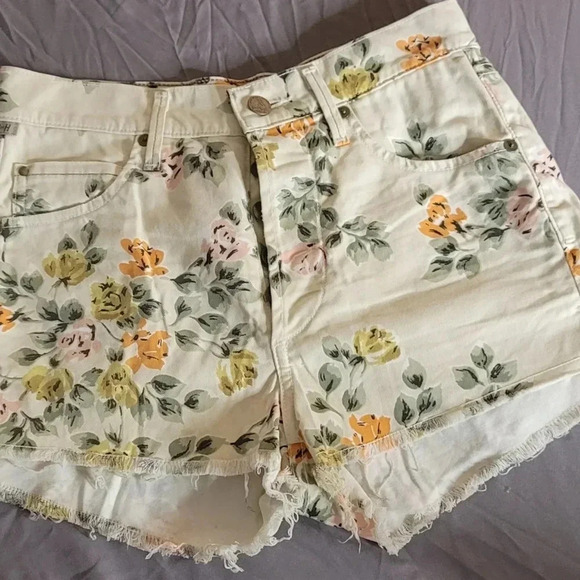 Citizens of humanity shorts women's size 26 beige - Picture 2 of 8